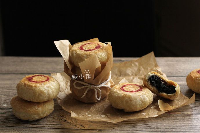 黑芝麻苏式月饼 company_brand_suffix